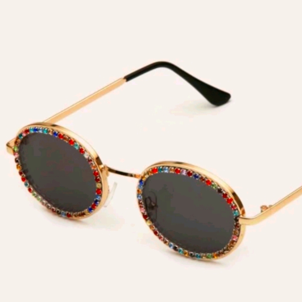 RHINESTONE SUNGLASSES